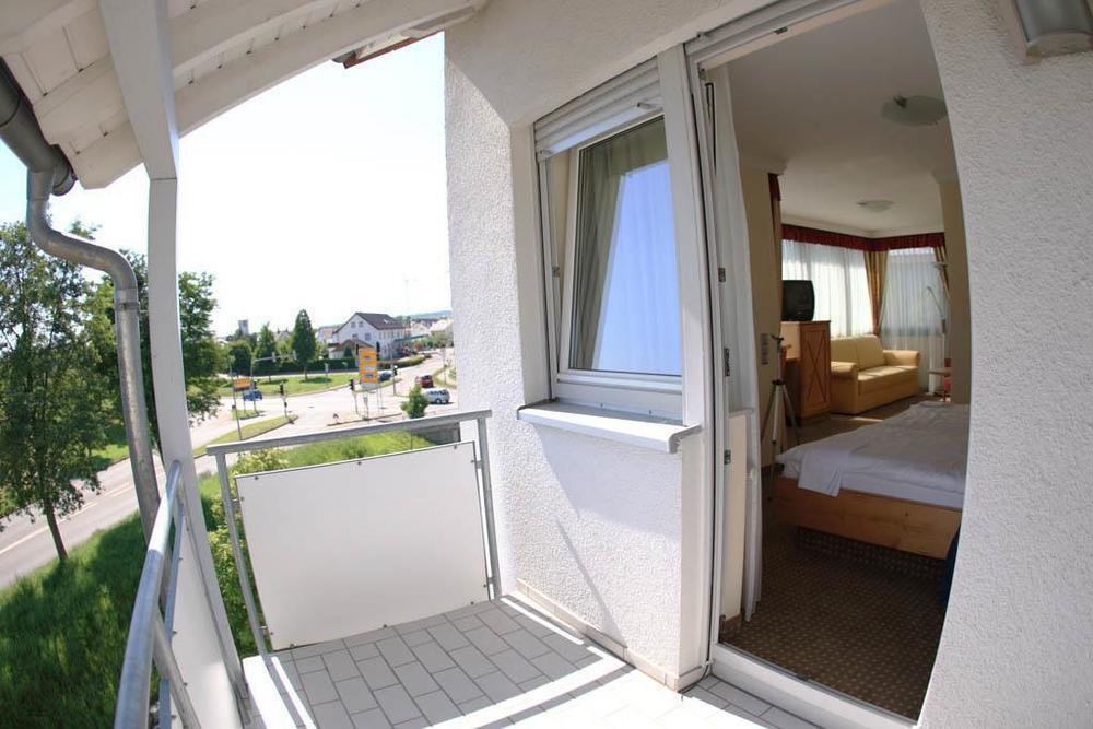 Hotel Landhaus Feckl Boeblingen Room photo